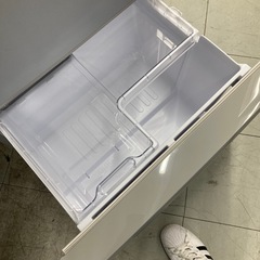 ⭐︎6ヶ月保証⭐︎シャープ　350L3ドア冷蔵庫　2018年製　SJ-W351Eの画像