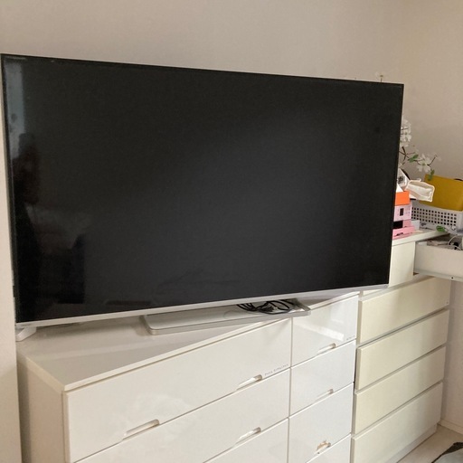 東芝　液晶カラーテレビ
