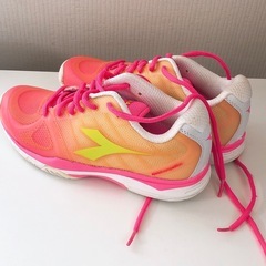 【DIADORA】テニスシューズの画像