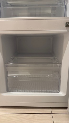 【在庫なし】冷蔵庫（付属品付き）
