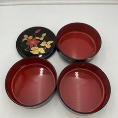 3段お重箱の画像