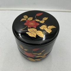 3段お重箱の画像