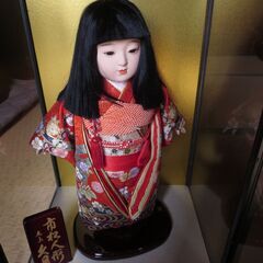 市松人形の画像