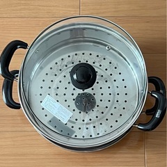ステンレス製の二段蒸し器の画像