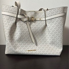 MICHAEL KORS EMILIA トートバッグの画像