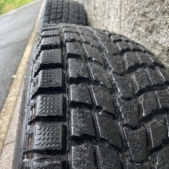 ダンロップ　グラントレック　スタッドレス　31 10.5 R15の画像
