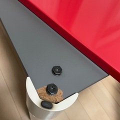 こたつテーブル　赤の画像