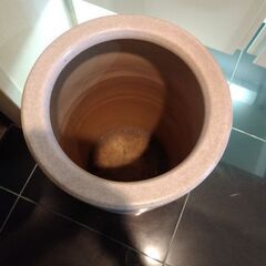 傘立て　陶器製の画像