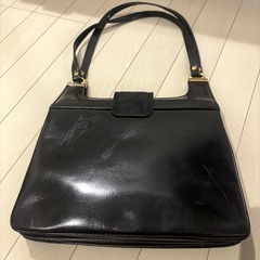 スエード×レザー ハンドバッグの画像