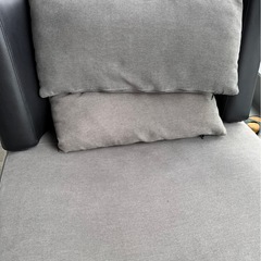 シマホのカウチ+オットマンのセットの画像