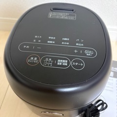 炊飯器の画像