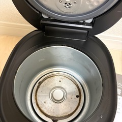 炊飯器の画像