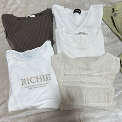 レディース服１２点セットの画像