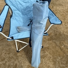 青　キャンプ用椅子の画像
