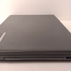 lenovo B590 ノートパソコンの画像
