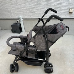 2人乗りベビーカー折りたたみの画像