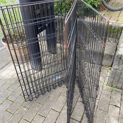 大型犬ペットゲージ　フェンスの画像