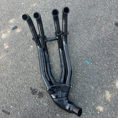 スズキのバイクエキパイの画像