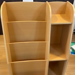 子供用本棚の画像