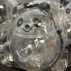 光るピカピカパンダボトルの画像