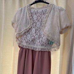 結婚式用ドレスの画像
