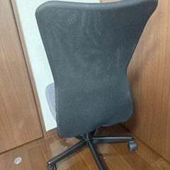 オフィスチェアの画像