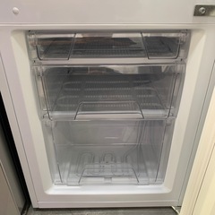 【ジモティー割】アイリスオーヤマ　2023年製　142L 冷蔵庫　（ID1435）の画像