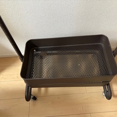 ハンガーラックの画像