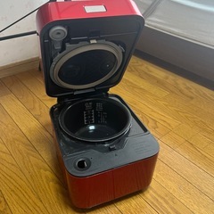 三菱蒸気レス炊飯器の画像