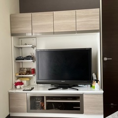TV台の画像