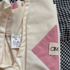 🉐未使用品/かっぽう着２枚&靴下セットの画像