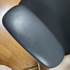 オカムラ シルフィー ブラックの画像