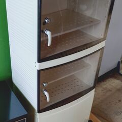 🔴山口市、Kenko、カメラなどの保存防湿庫¥5500🔴湿度の管理でカメラ以外にも🔴高さ116cmの画像