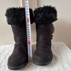 🉐未使用品ladies/ファー付ブーツ/LL sizeの画像