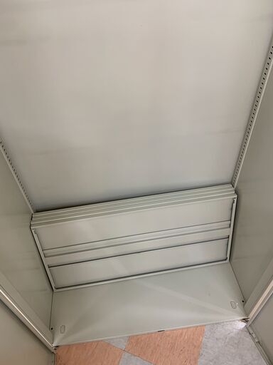 【ジャングルジャングル石川金沢店】書庫  W(幅)90×D(奥行き)48.5×H(高さ)183.5cm  ※クリーニング済み