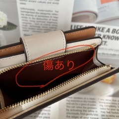 COACH 二つ折り財布　傷あり商品の画像
