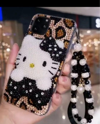 iPhone15プロMAX キティちゃんデコケース