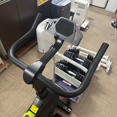 【超美品‼️】定価49,800円♪ FITBOX LITE スピンバイク エアロバイク フィットネス トレーニング エクササイズ マット付き ブラック♪の画像