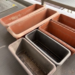 ベランダ園芸用プランター大中小各２個計６個の画像