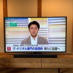 美品 LG 65インチ 4K テレビ65uk6300pjf オプションマジックリモコン付 の画像