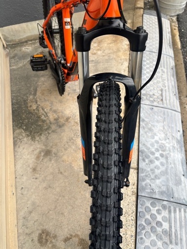 TREK　トレックマーリン6 2016 27.5インチ 