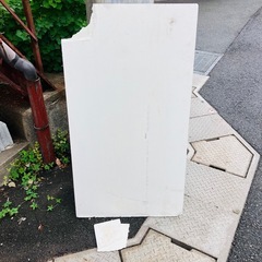 無料　耐火ボード　汚れてます一部割れてますの画像