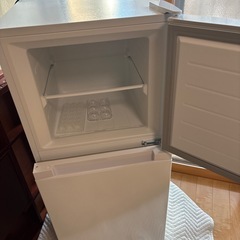 2025年製132L1人用コンフィ冷蔵庫の画像