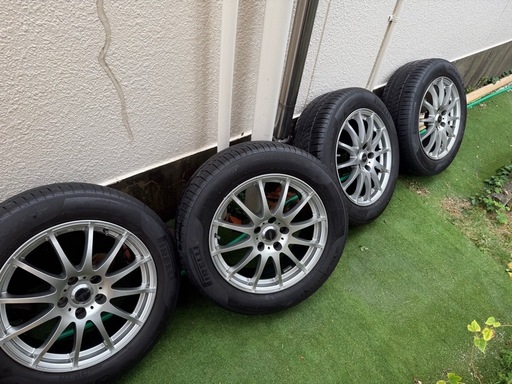 215/60/17夏用タイヤ4本