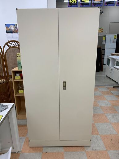 【ｼﾞｬﾝｸﾞﾙｼﾞｬﾝｸﾞﾙ金沢店】書庫 ※専用鍵付き  W(幅)89×D(奥行き)45.5×H(高さ)180.5cm  ※クリーニング済み