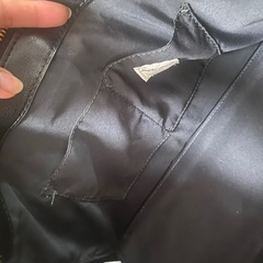 【A4可・軽量】黒色合皮トートバッグの画像