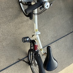 折りたたみ自転車？の画像