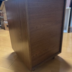 【無料0円】木製キャビネットの画像