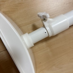 耐震　突っ張り棒の画像