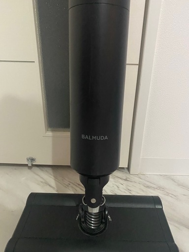 バルミューダ　掃除機